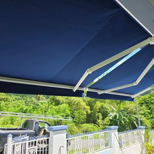 Toldo articulado